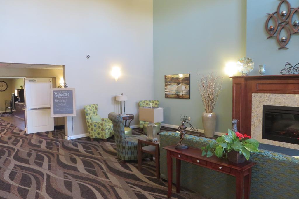 Comfort Inn & Suites - Chisago City Eksteriør billede