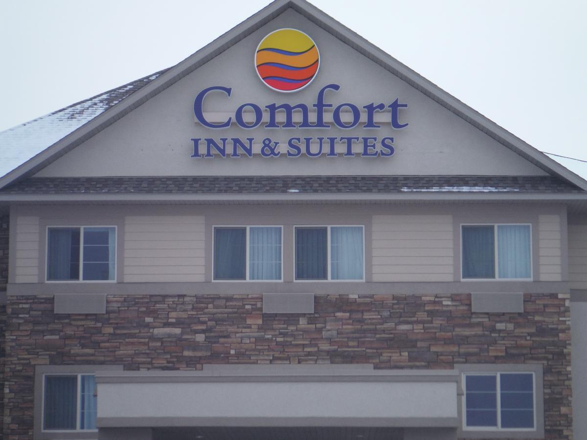 Comfort Inn & Suites - Chisago City Eksteriør billede