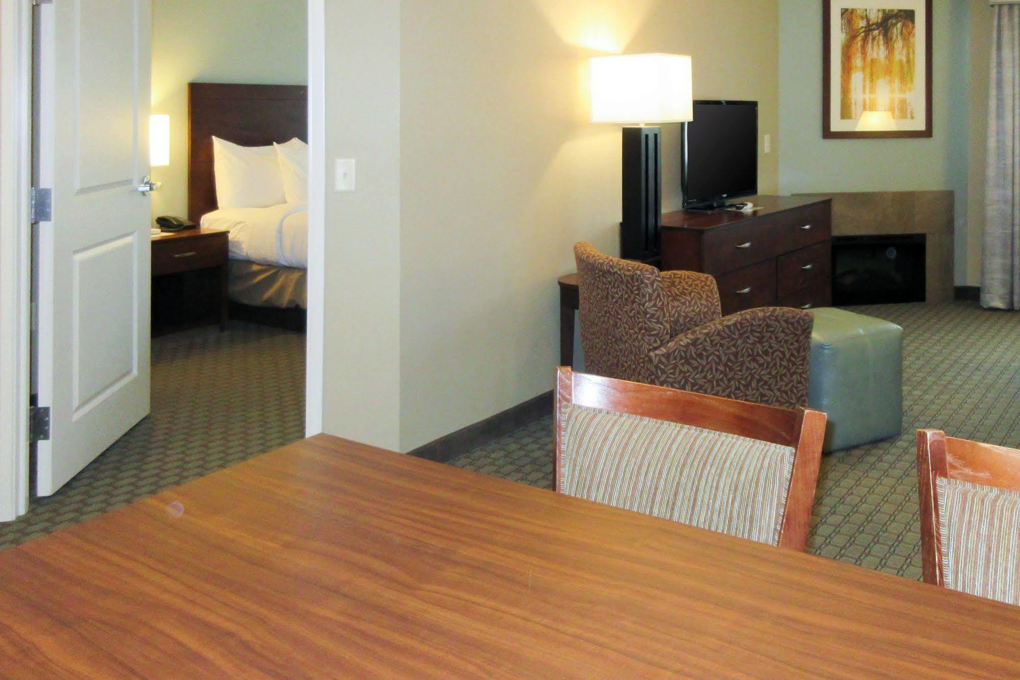 Comfort Inn & Suites - Chisago City Eksteriør billede