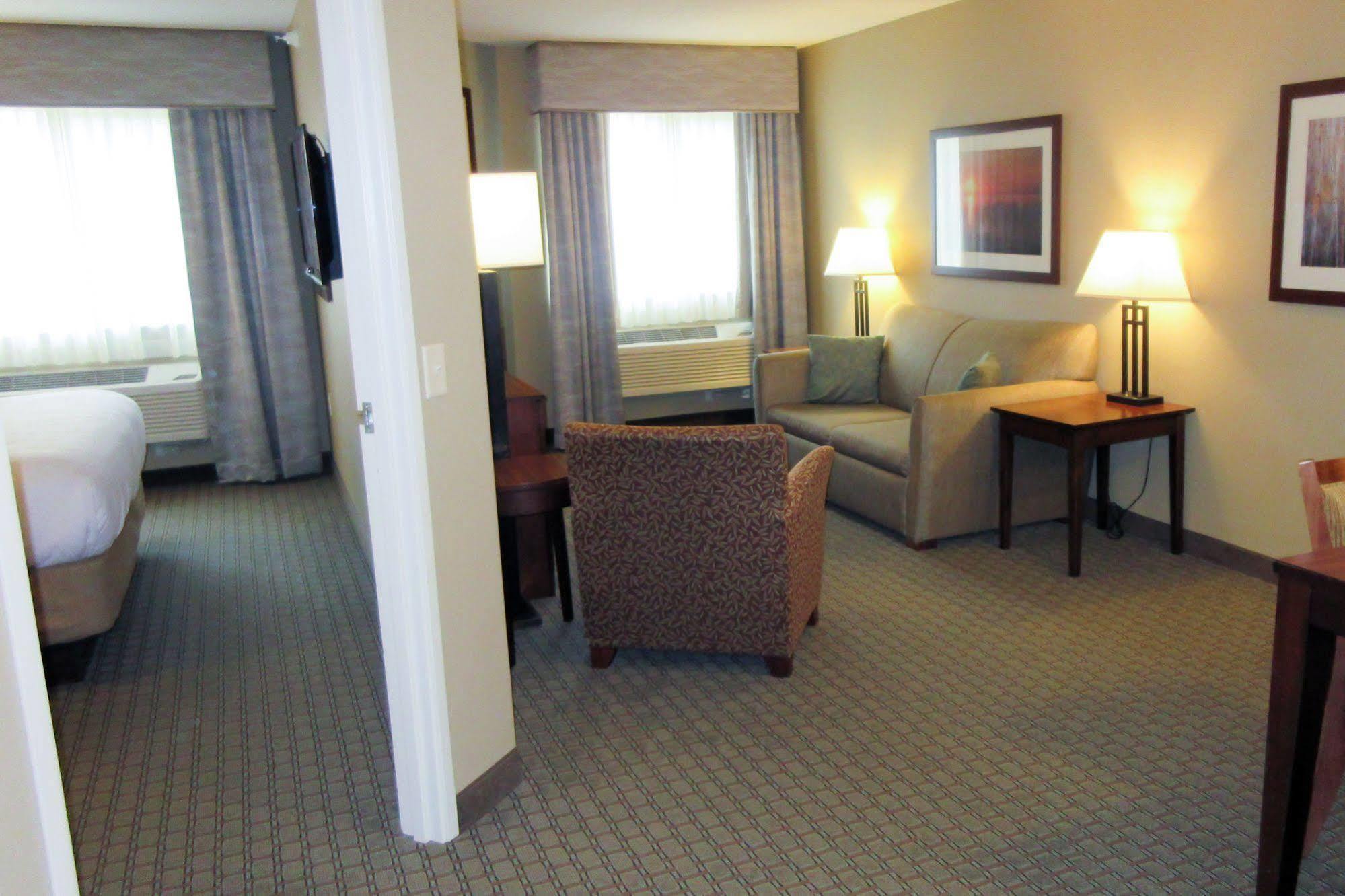 Comfort Inn & Suites - Chisago City Eksteriør billede