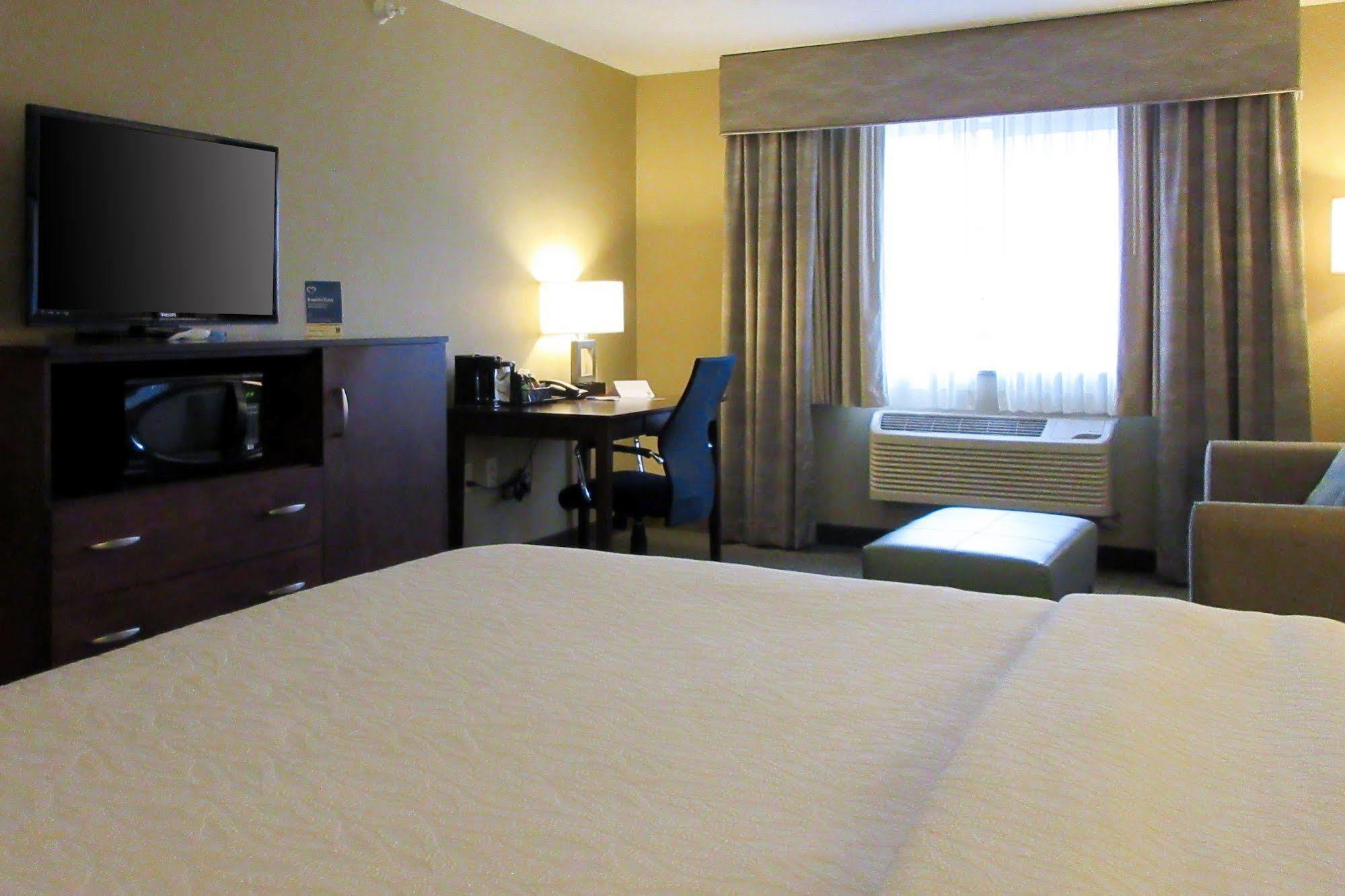 Comfort Inn & Suites - Chisago City Eksteriør billede