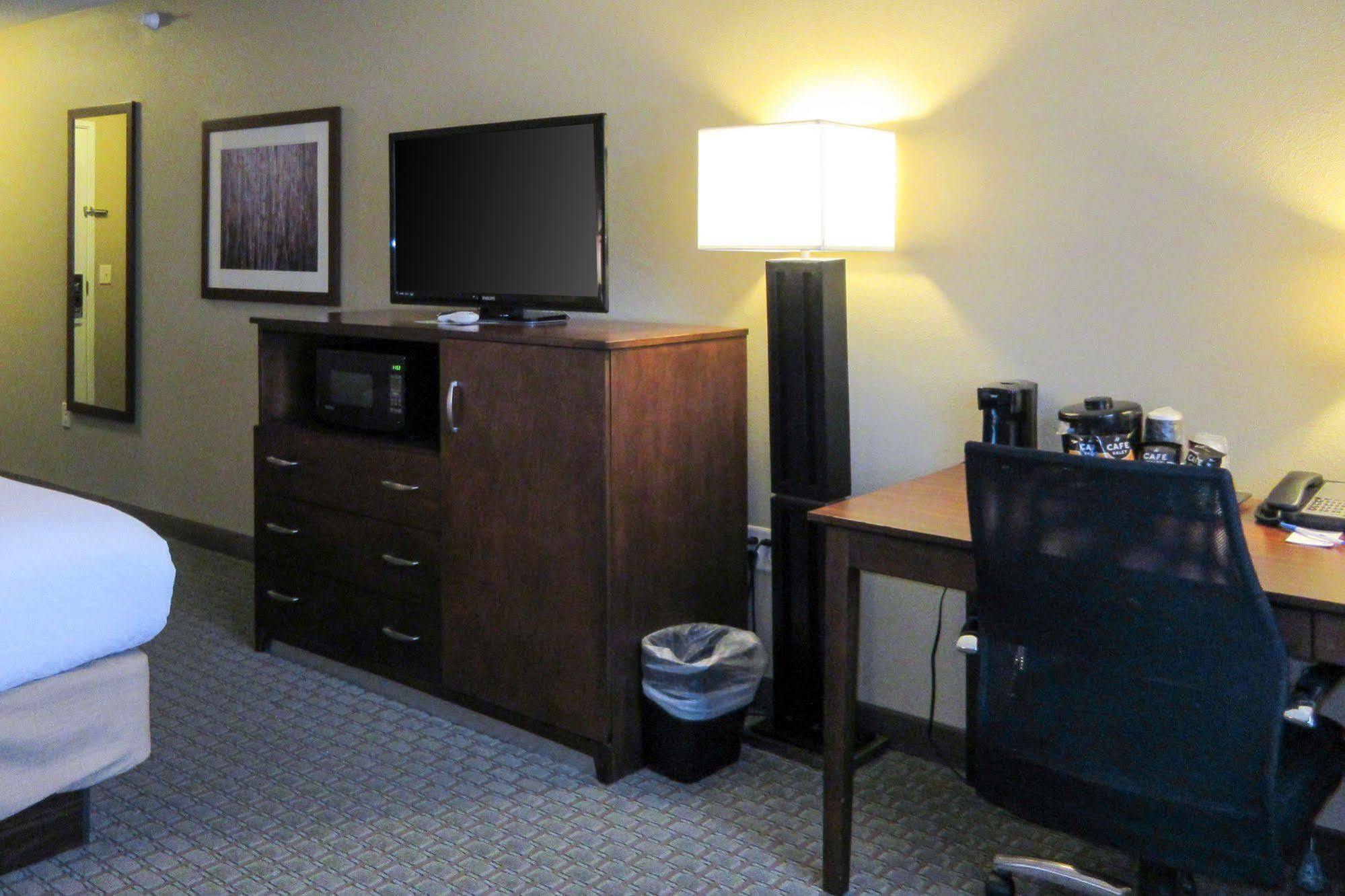 Comfort Inn & Suites - Chisago City Eksteriør billede