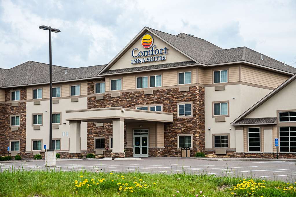 Comfort Inn & Suites - Chisago City Eksteriør billede